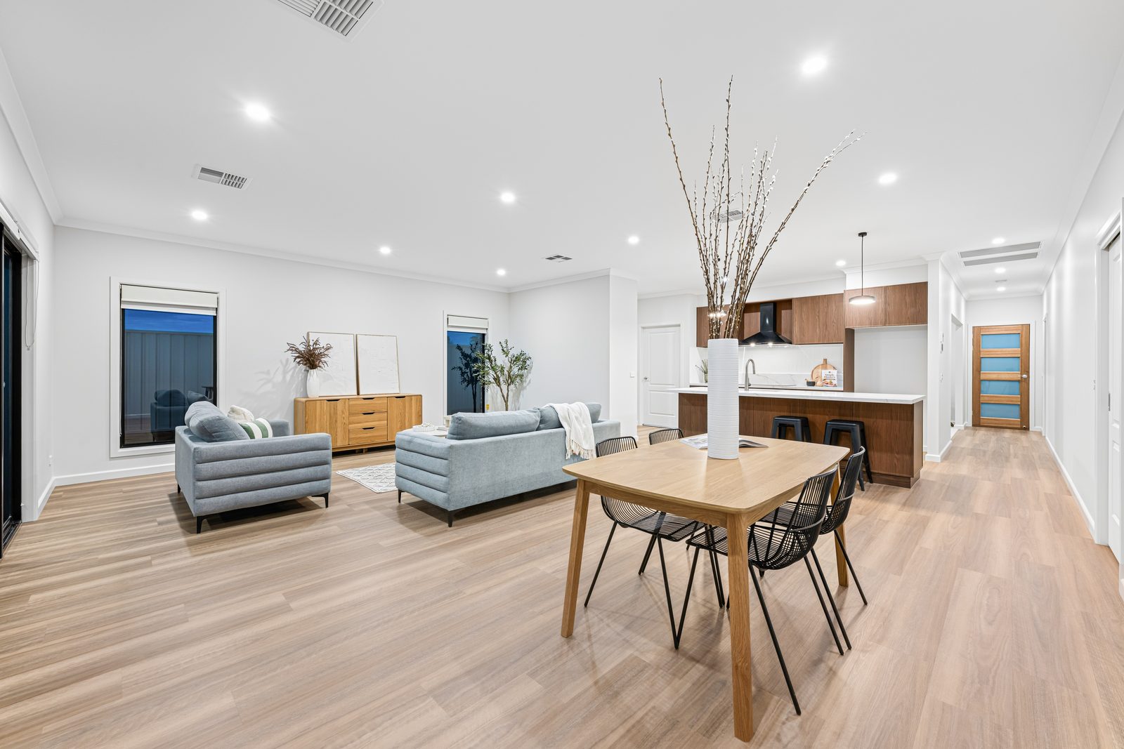 767 Etiwanda Ave — photo 12