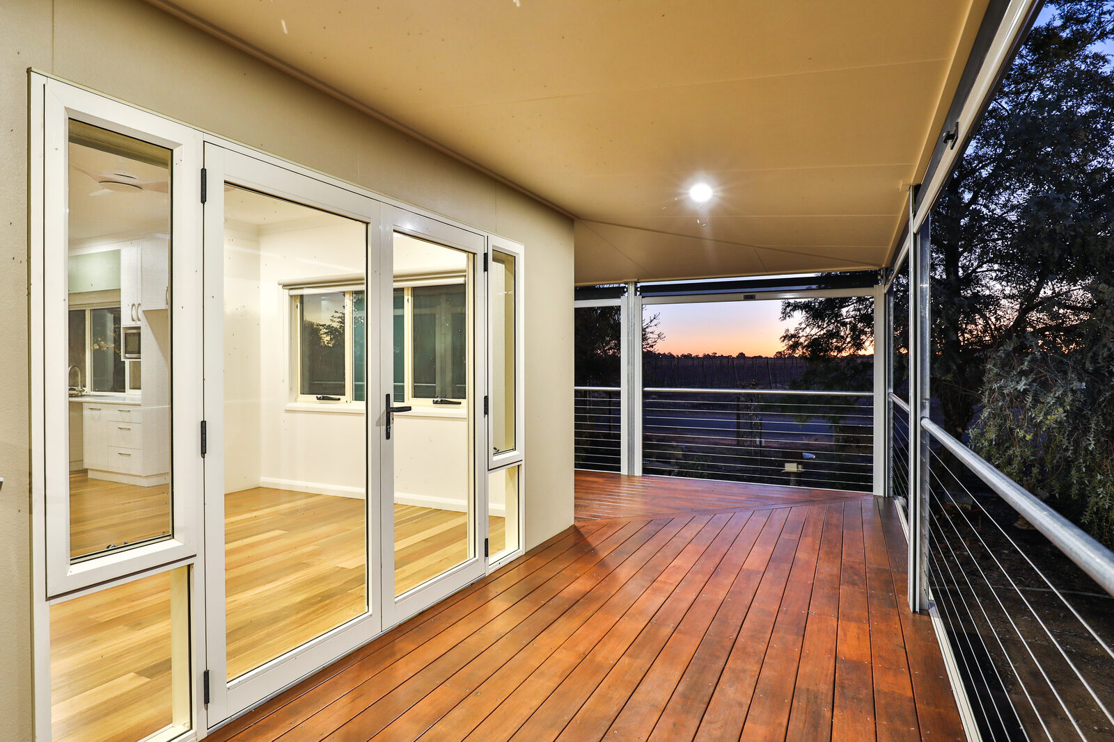Billabong Road — photo 17